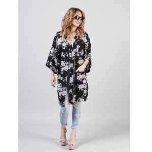 Spiritual Gangster Maya Kimono Black